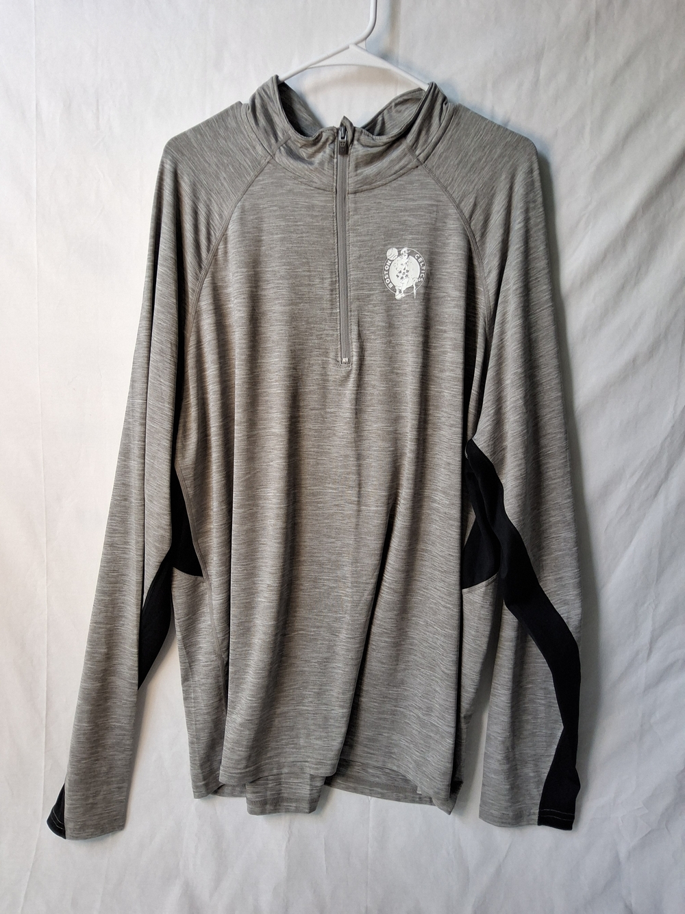 Men's‎ Celtics Gray Half-Zip Performance Pullover Sweater